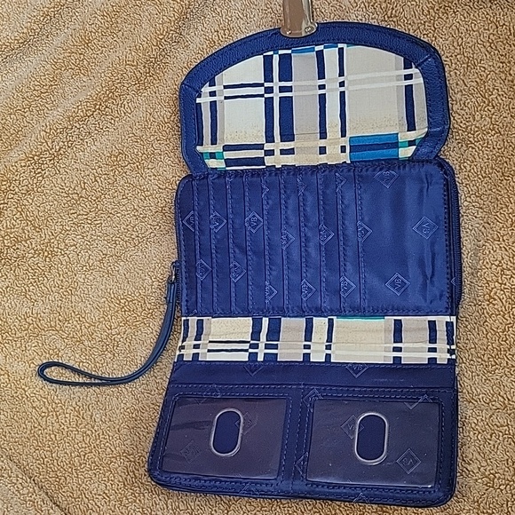 Vera Bradley Wallet Wristlet - Picture 3 of 6